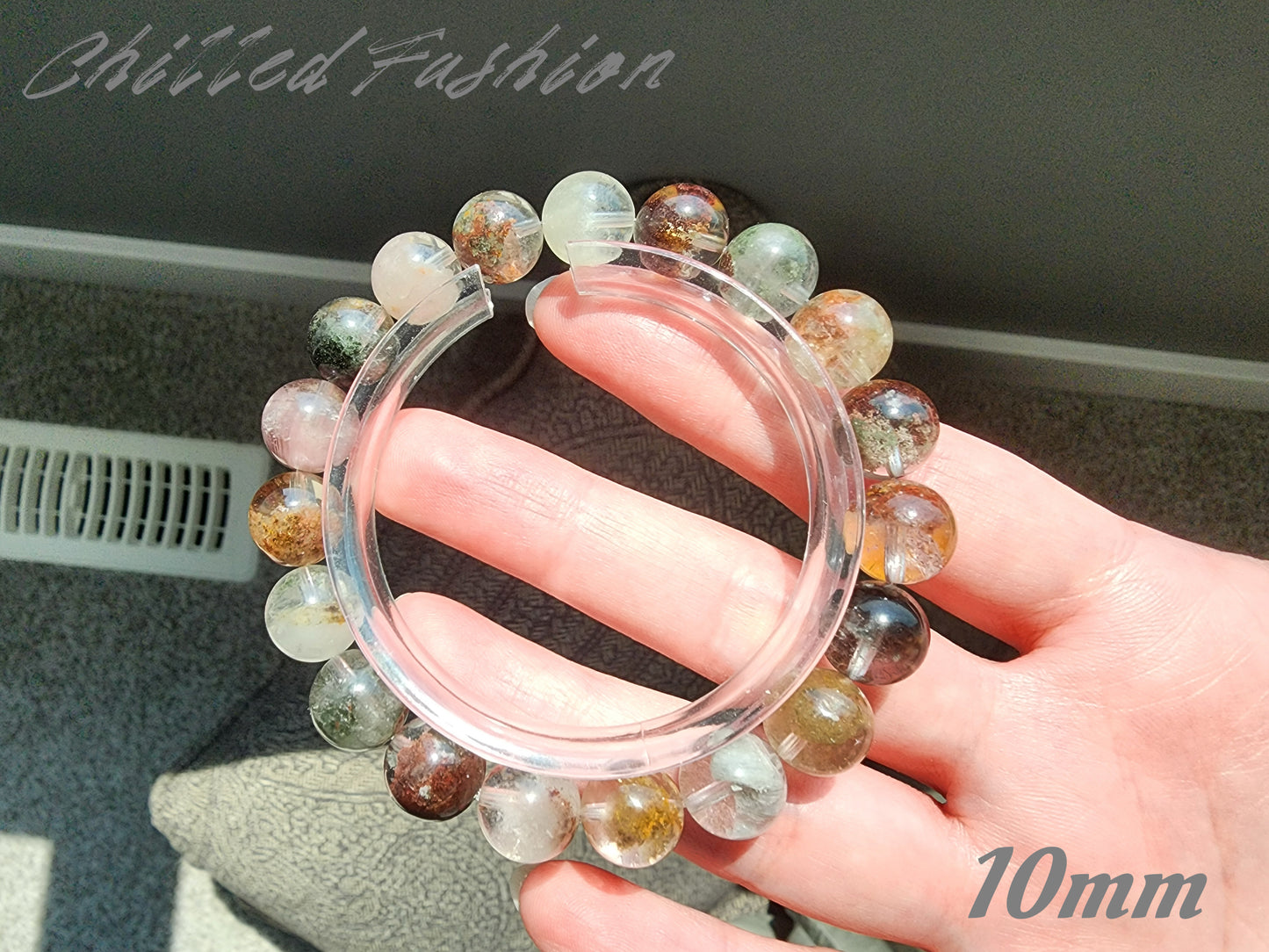 [Bracelet] Colorful Phantom Quartz Bracelet with Half Bowl Inclusions