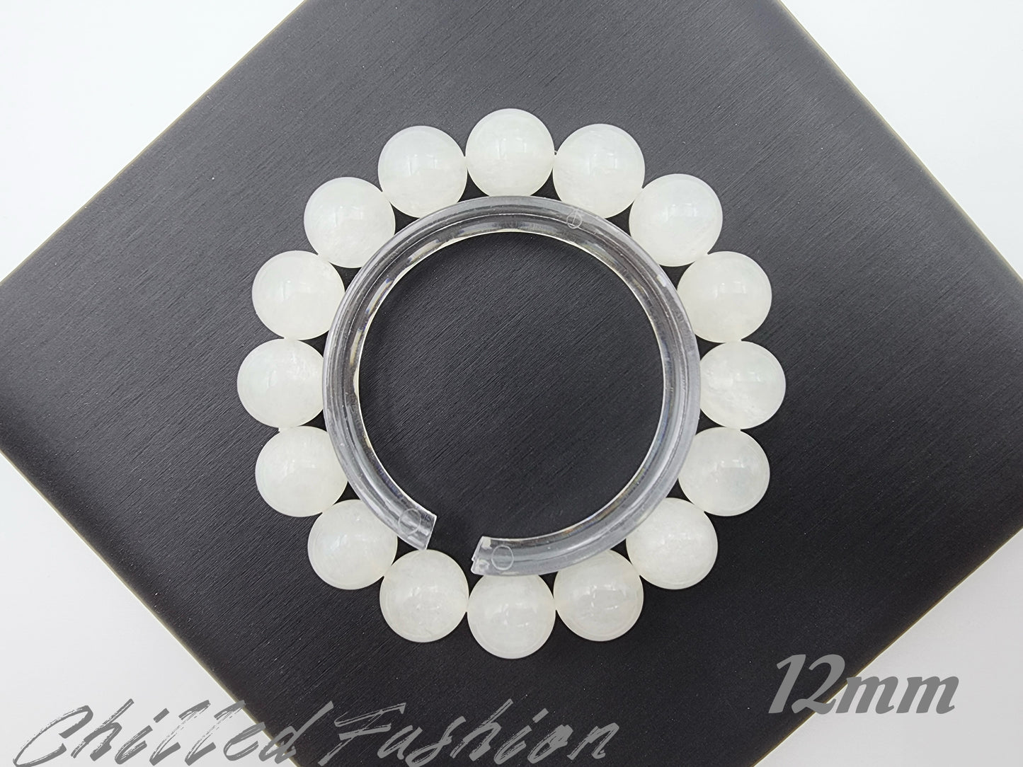 [Bracelet] White Rabbit Hair-Like Feldspar Bracelet