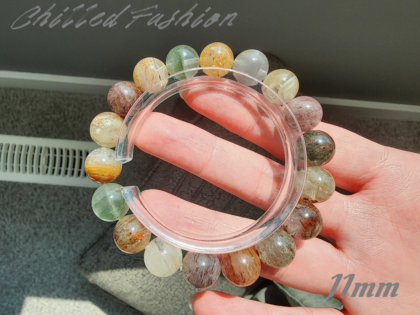 [Bracelet] Natural Colorful Layered Phantom Quartz Bracelet