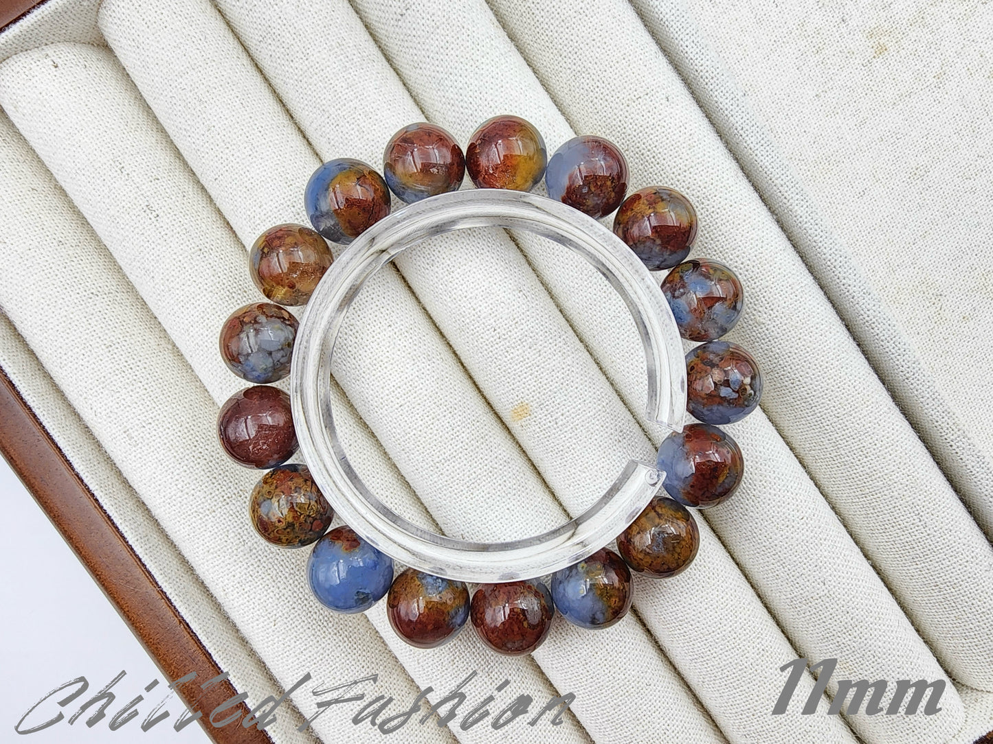 [Bracelet] Island Clustered Blue Rabbit Hair Quartz Bracelet