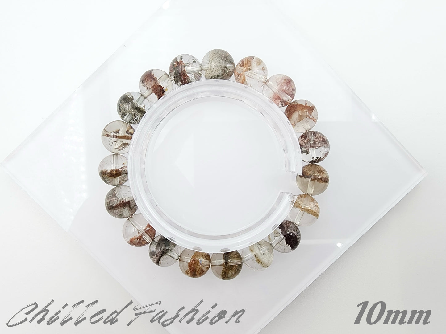 [Bracelet] Colorful Phantom Quartz Bracelet with Central Phantom Line