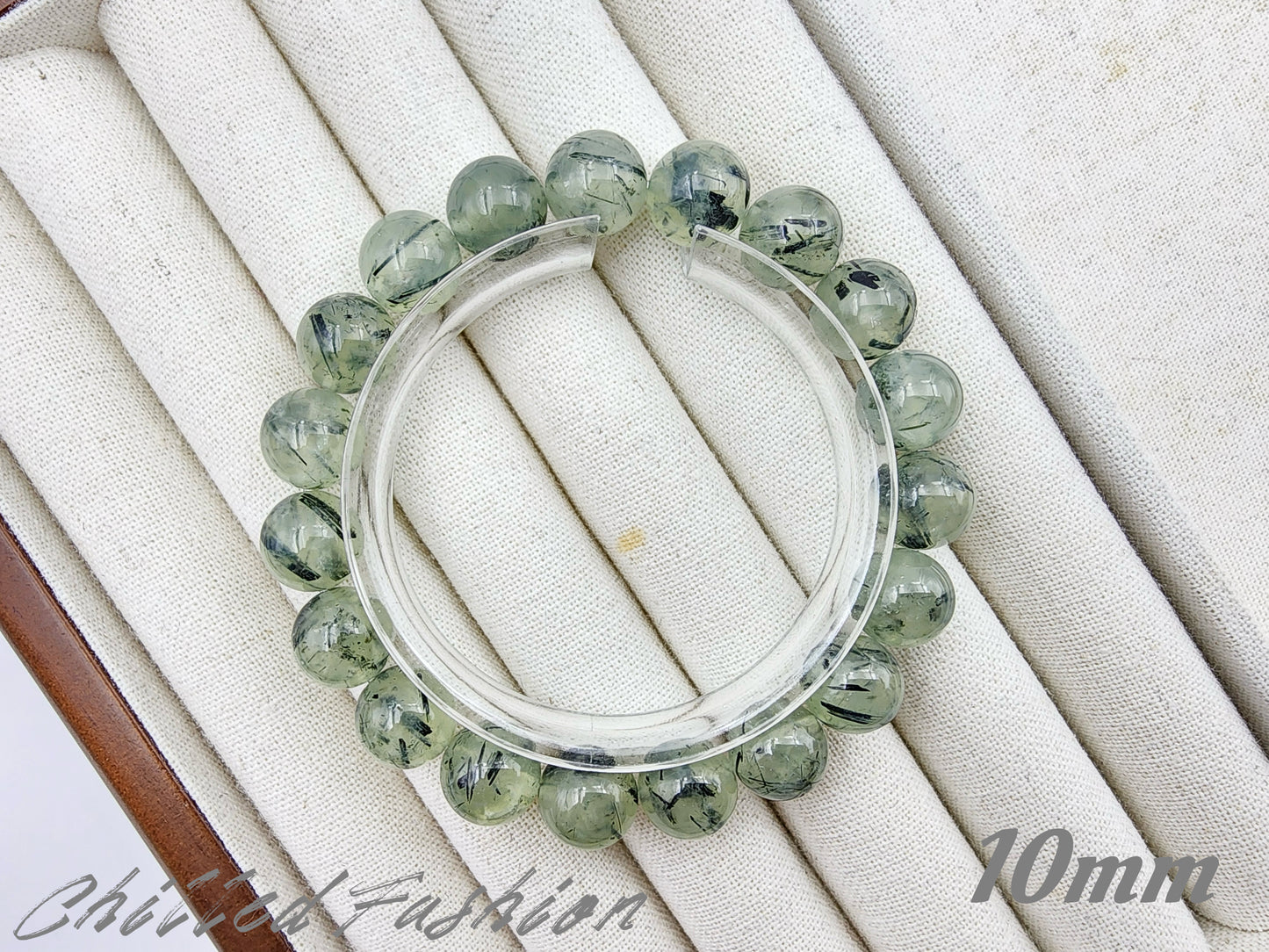 [Bracelet] Natural Prehnite with Black Rutiles Bracelet