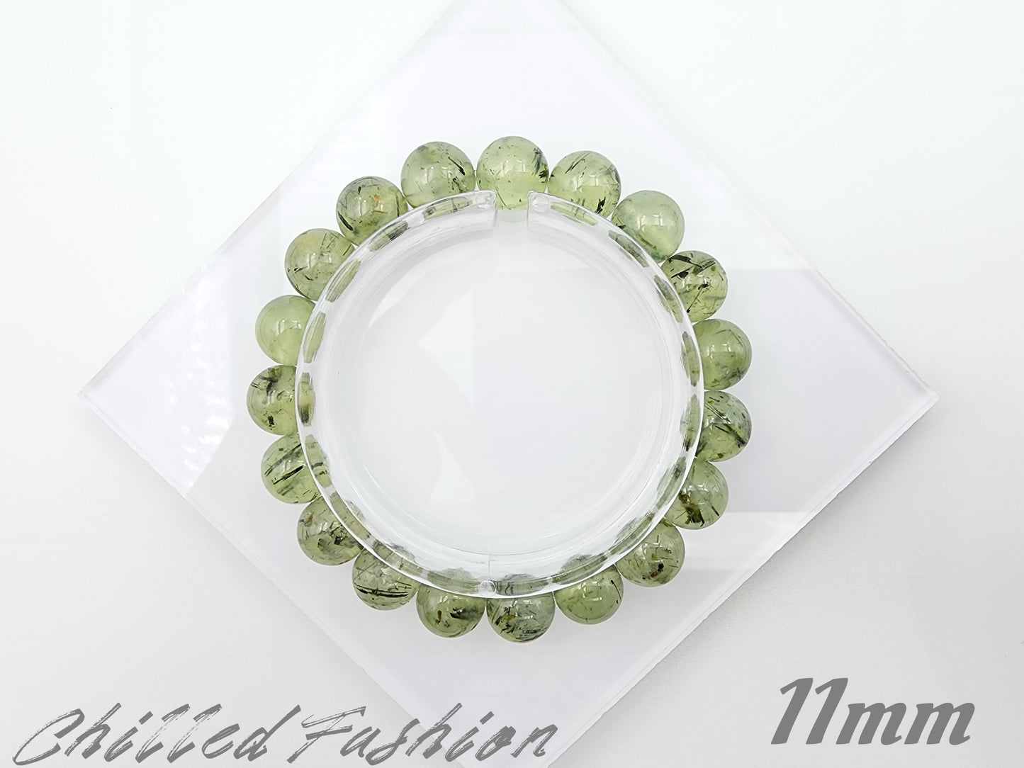 [Bracelet] Natural Prehnite with Black Rutiles Bracelet
