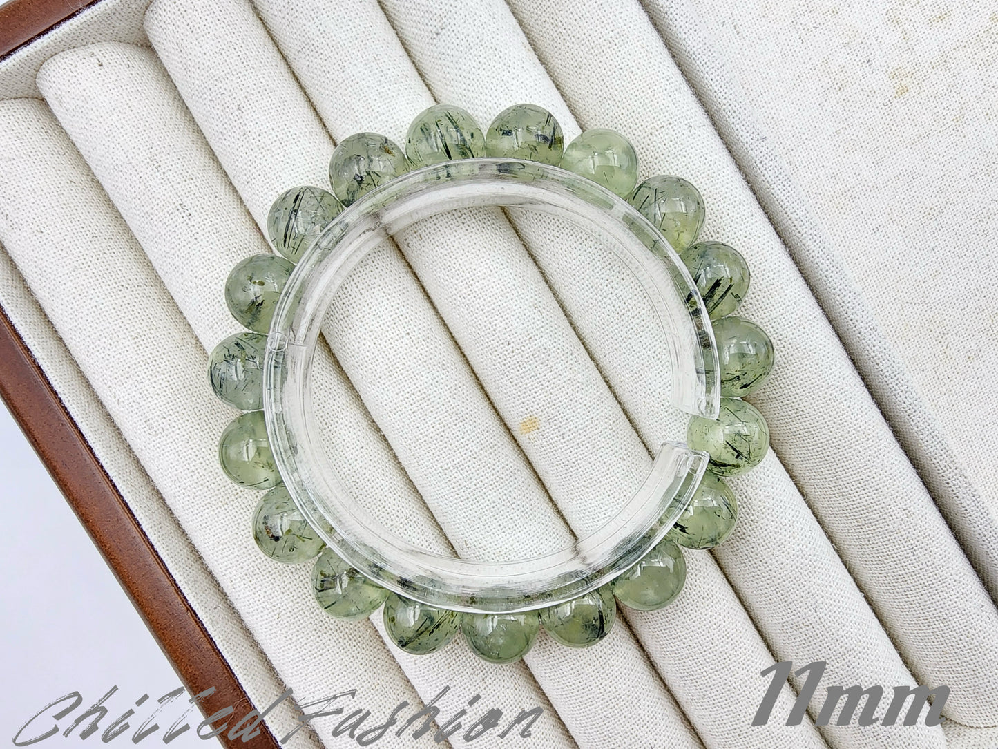 [Bracelet] Natural Prehnite with Black Rutiles Bracelet