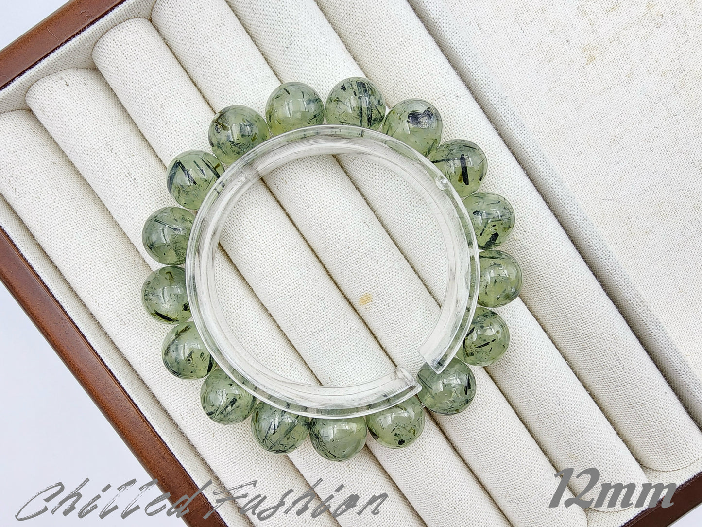[Bracelet] Natural Prehnite with Black Rutiles Bracelet