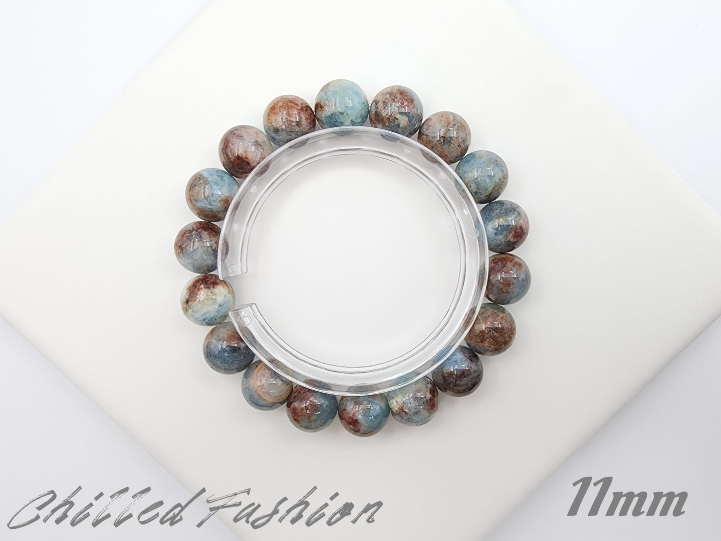 [Bracelet] Natural Island Aquamarine Bracelet with Unique Red Inclusions