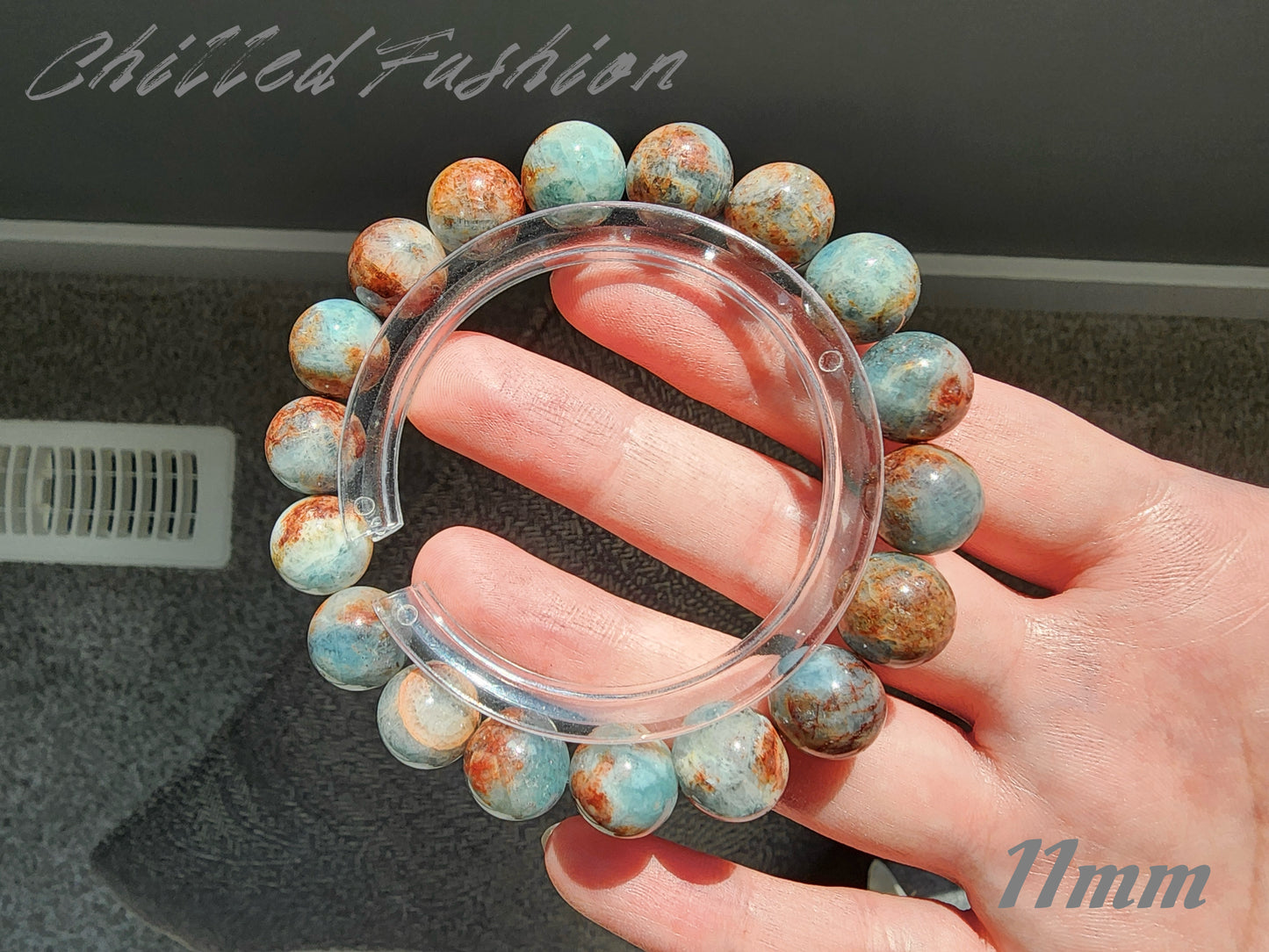 [Bracelet] Natural Island Aquamarine Bracelet with Unique Red Inclusions