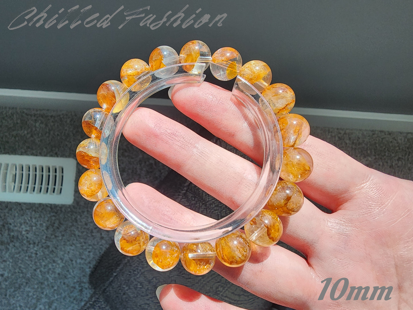 [Bracelet] Golden Healer Hematoid Quartz 蜜蜡胶花 Bracelet