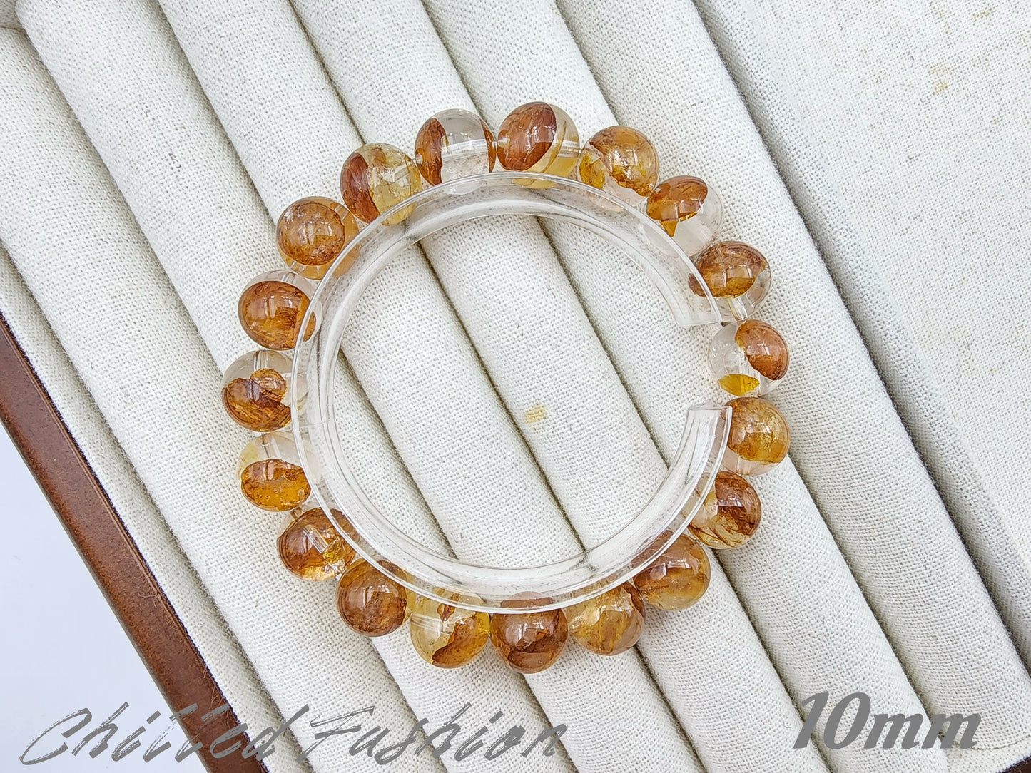 [Bracelet] Golden Healer Hematoid Quartz 蜜蜡胶花 Bracelet
