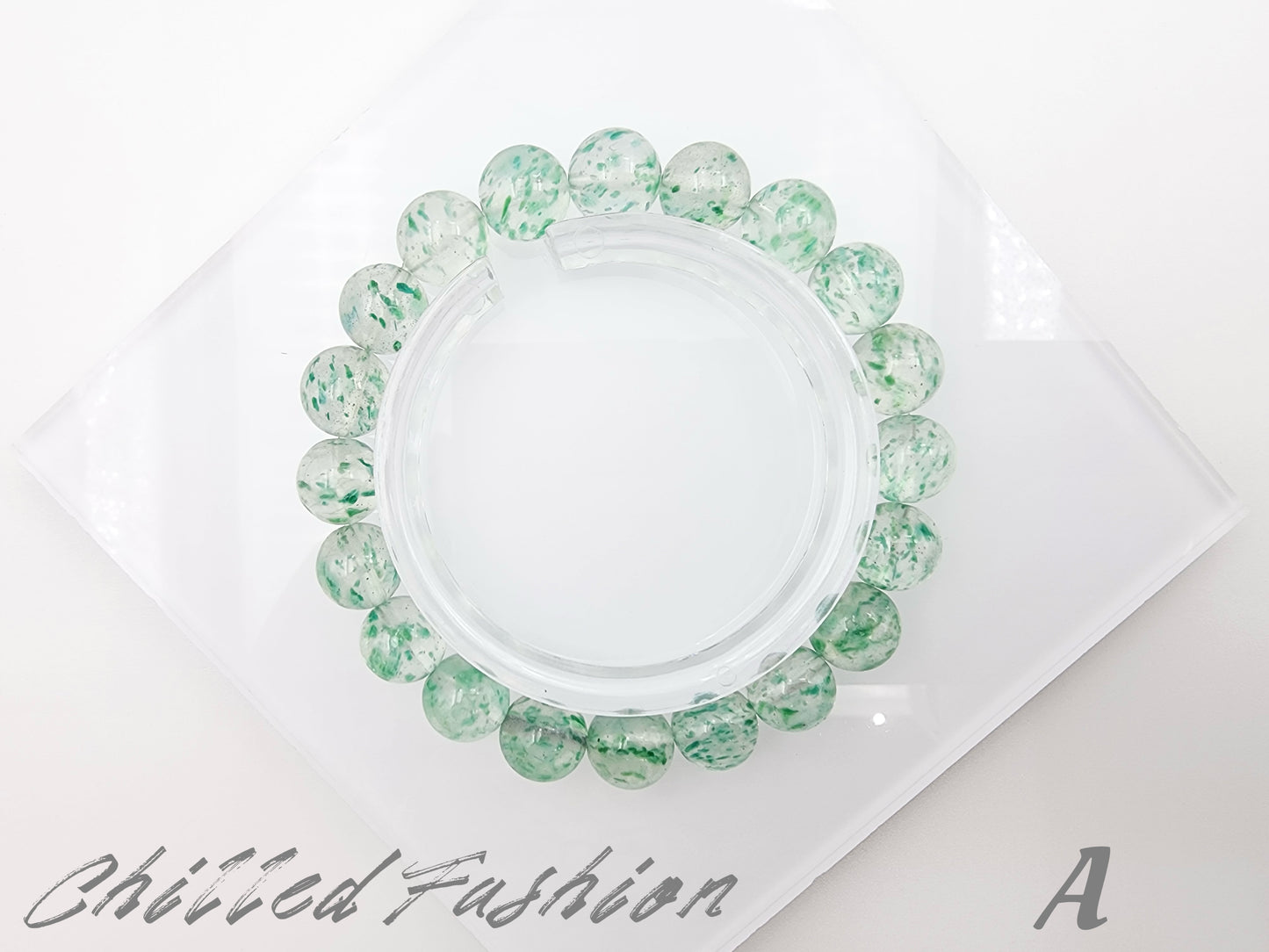 [Bracelet] 9mm Green Mica in Quartz Bracelet