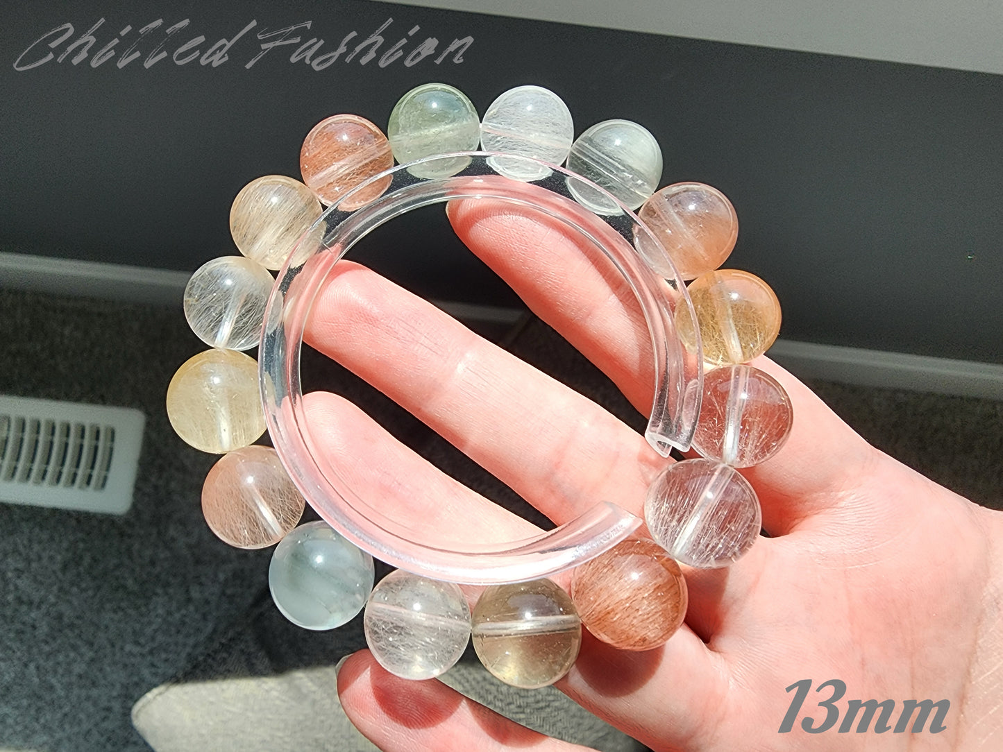 [Bracelet] Unique Rainbow Rabbit Hair Quartz Bracelet
