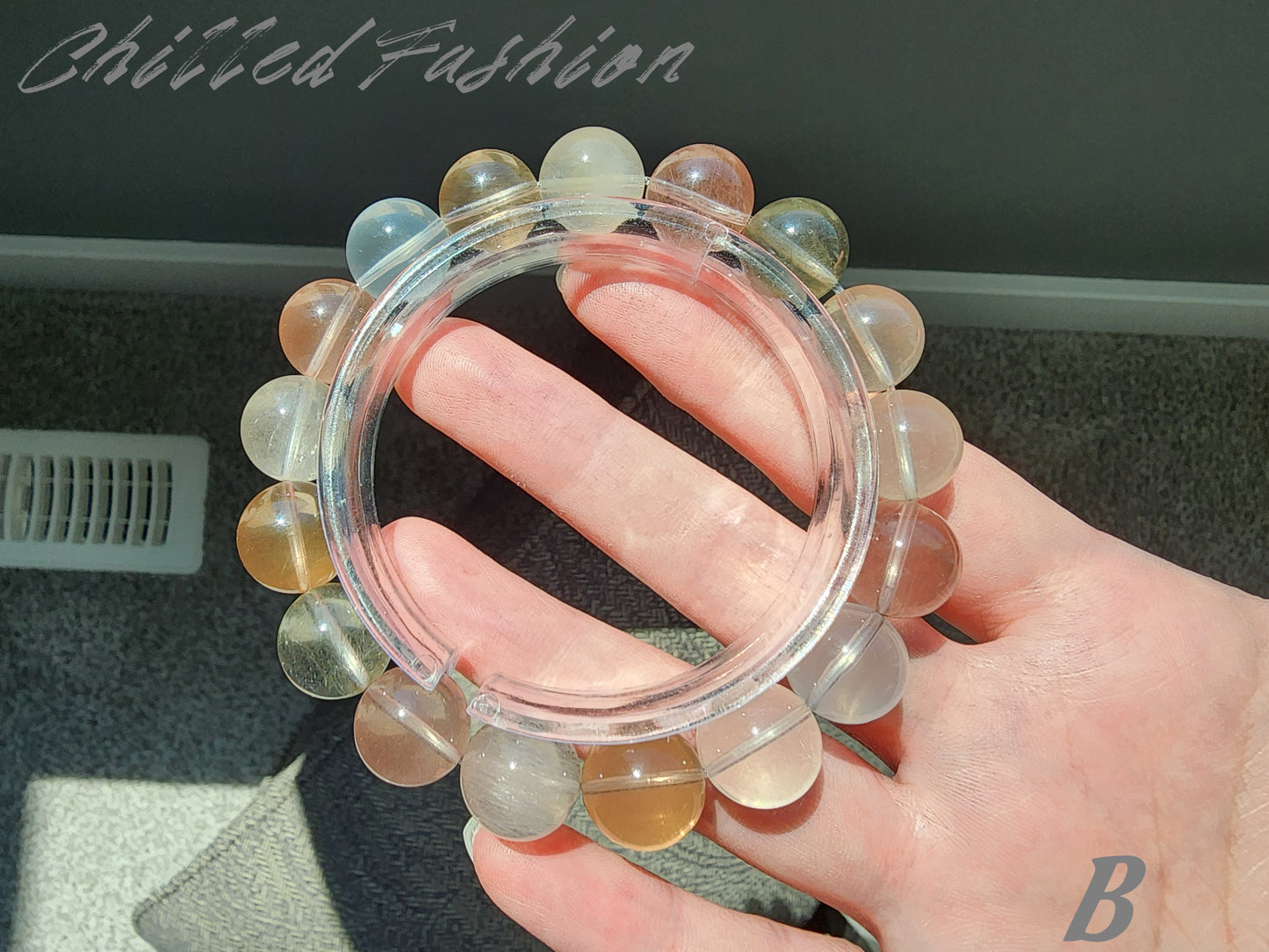 [Bracelet] 12mm Multicolor Rabbit Hair Quartz Bracelet