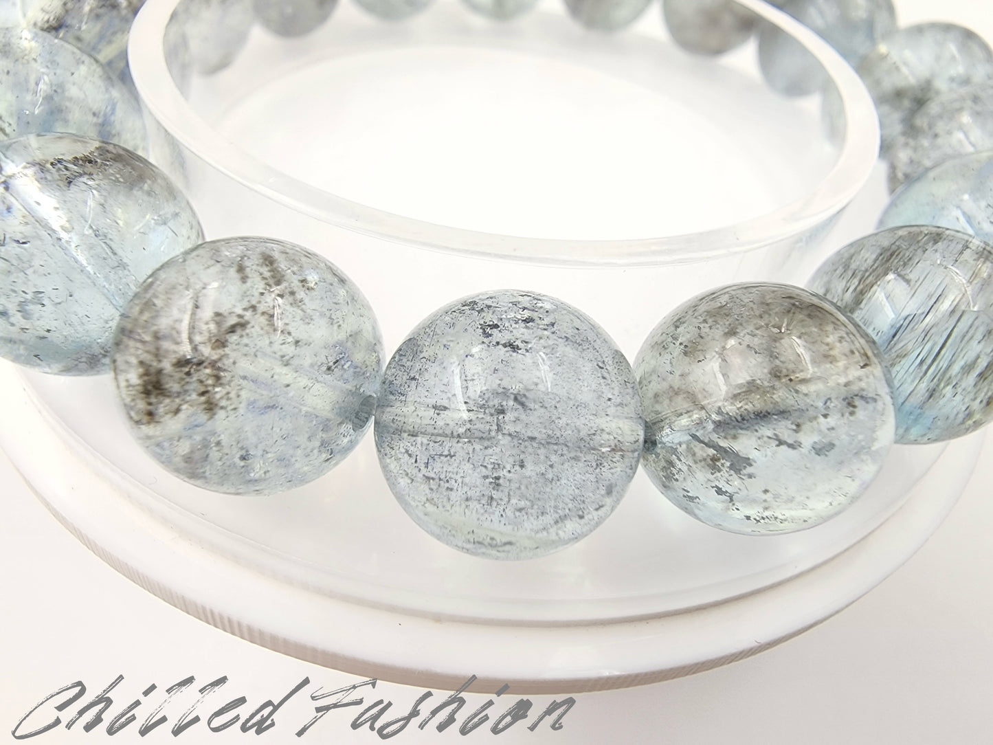 [Bracelet] 12mm Sparkling Aquamarine Bracelet with Natural Black Dots