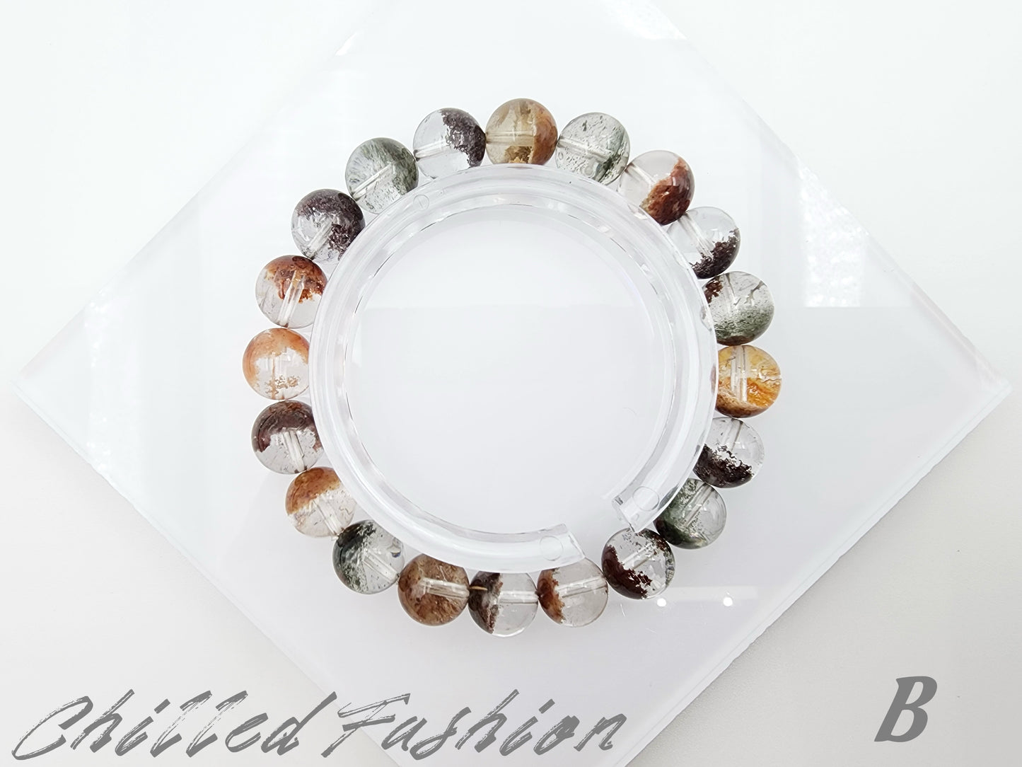 [Bracelet] 9mm Colorful Phantom Quartz Bracelet with Half Bowl Inclusions