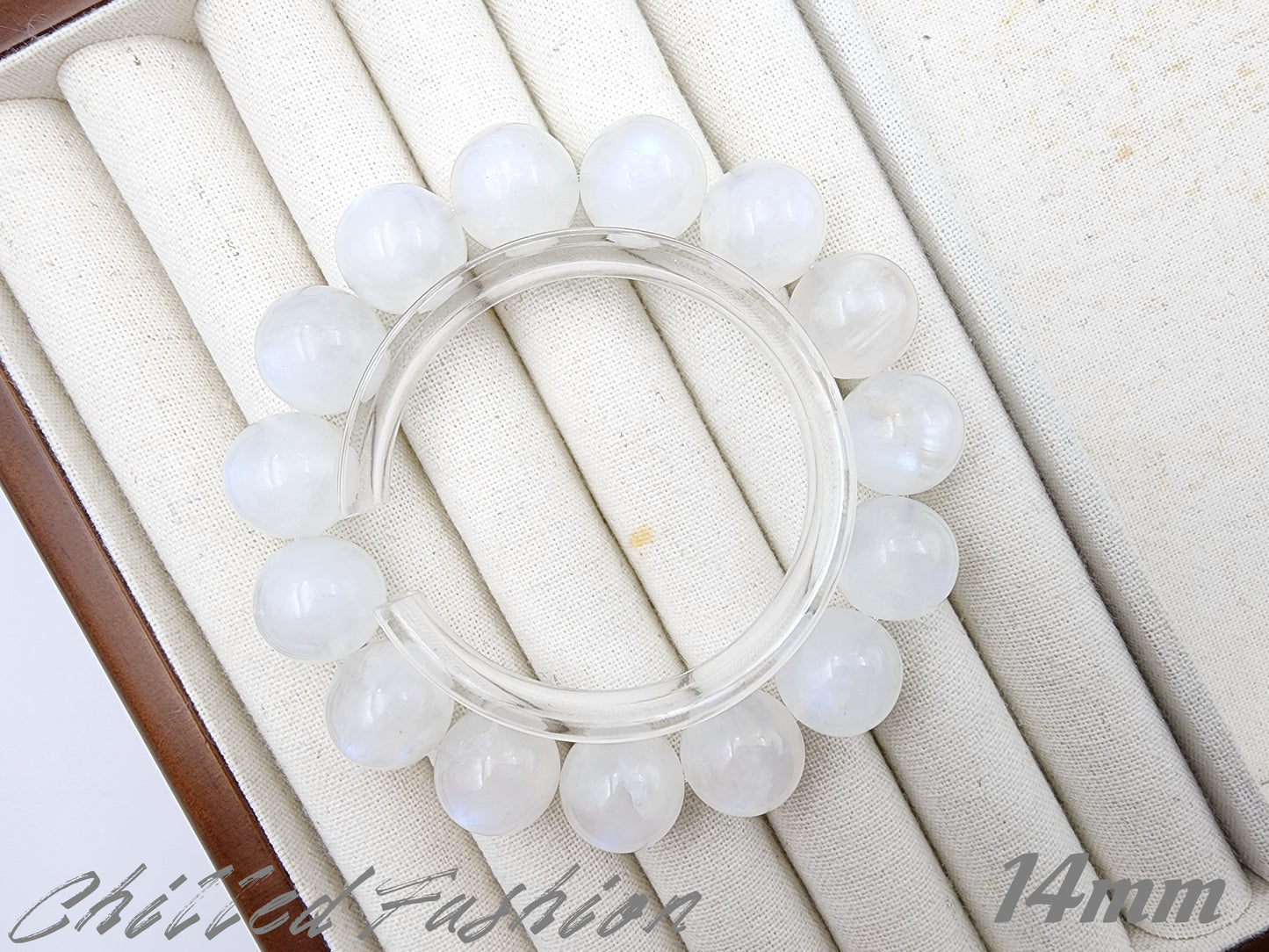 [Bracelet] Moonlit Night: Blue Sheen Moonstone 蓝月光 Bracelet