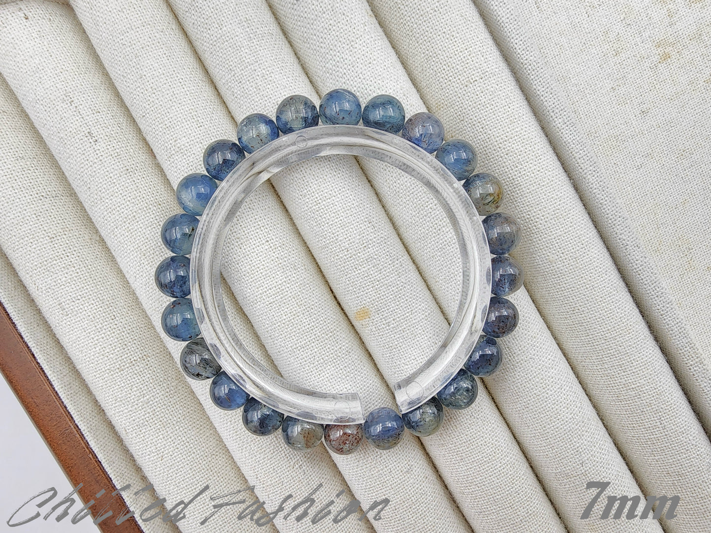 [Bracelet] Kyanite Bracelet with Shimmery Golden Sunstone