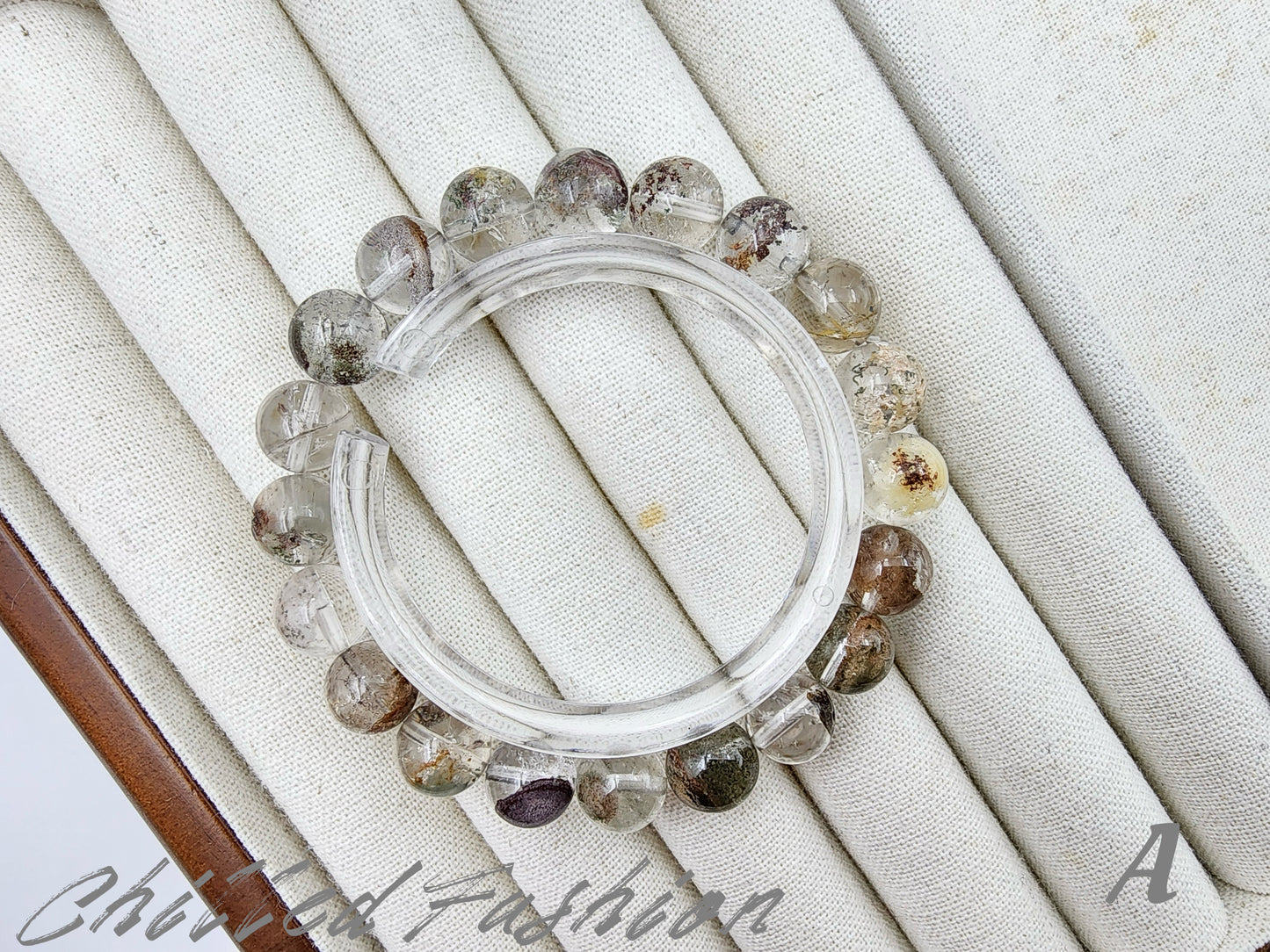 [Bracelet] 9mm Multi-Tone Phantom Quartz Bracelet