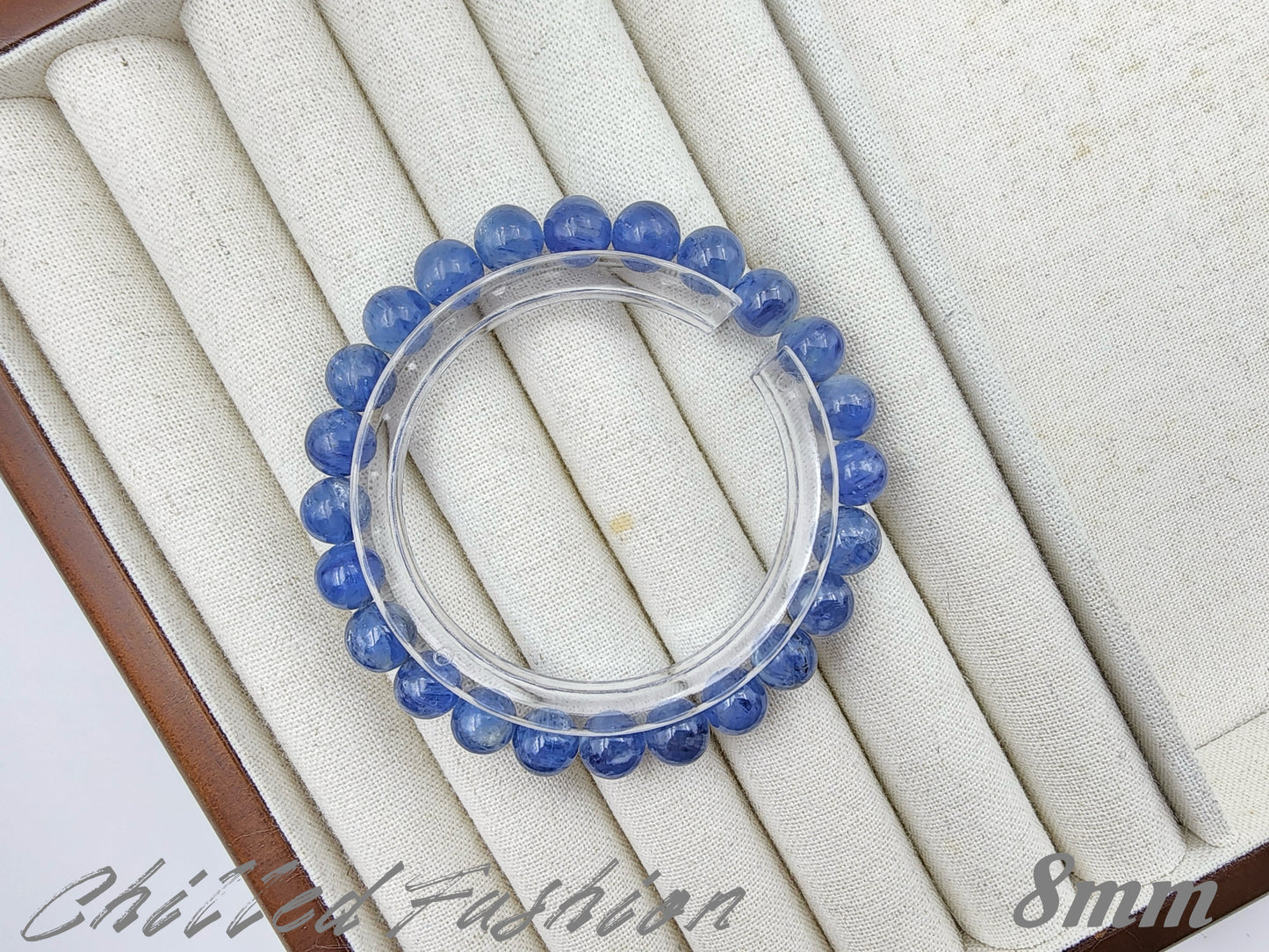 [Bracelet] Kyanite Beaded Bracelet - Elegant and Healing