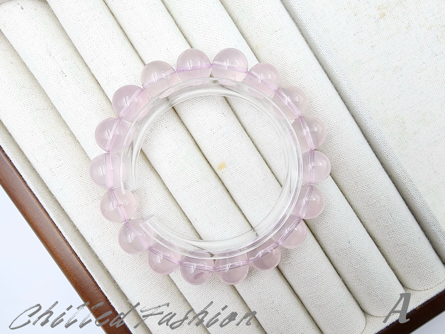 [Bracelet] 11mm Purple-Toned Mozambique Rose Quartz Bracelet