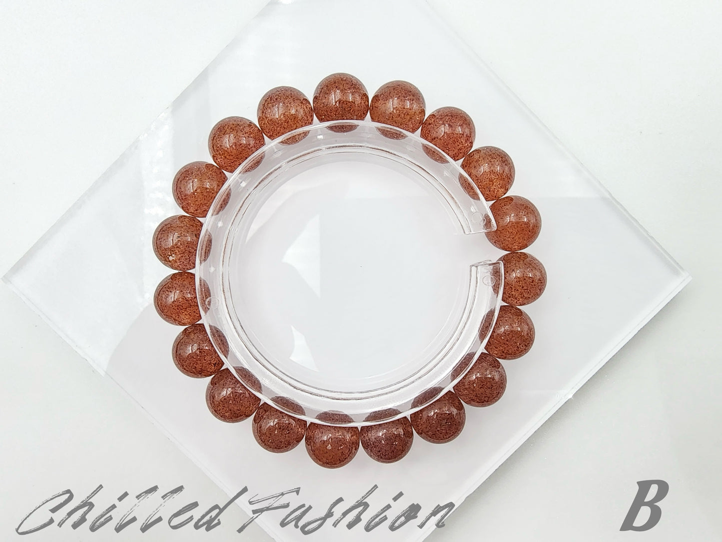 [Bracelet] 10mm Orange-Toned Strawberry Quartz Bracelet