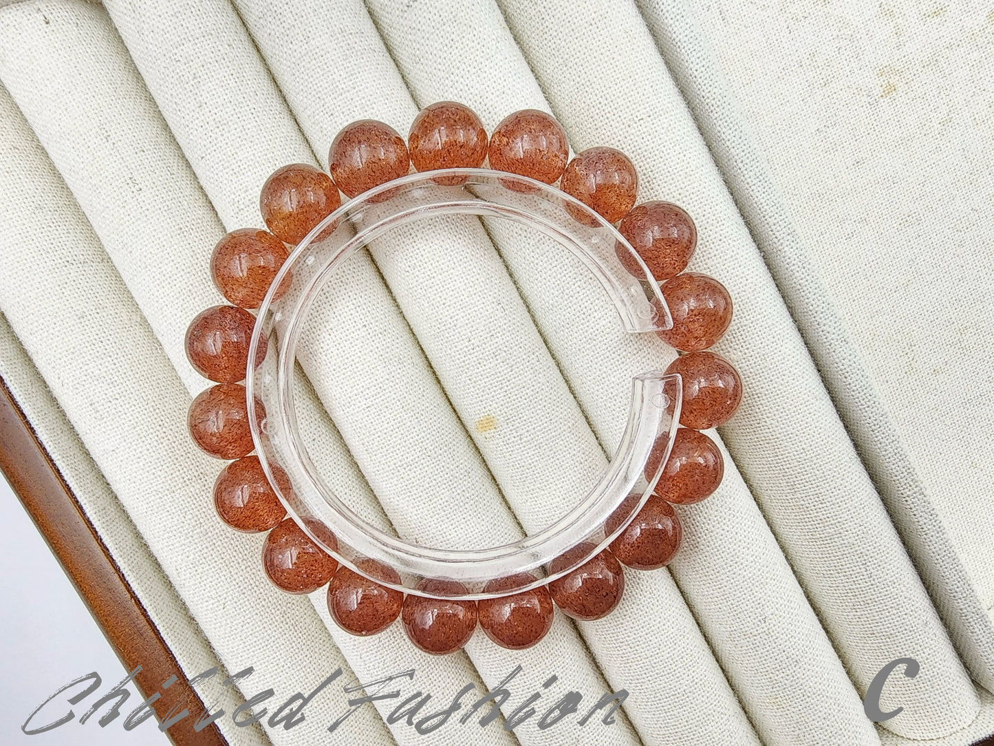 [Bracelet] 10mm Orange-Toned Strawberry Quartz Bracelet