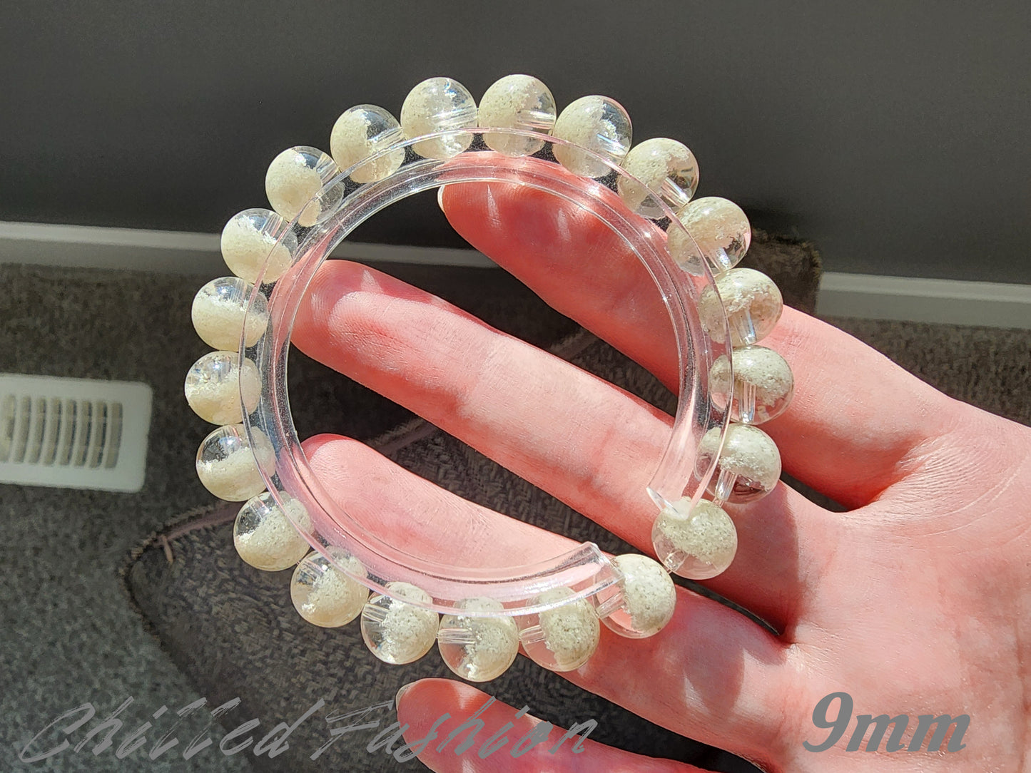 [Bracelet] Coral White Phantom Quartz Bracelet