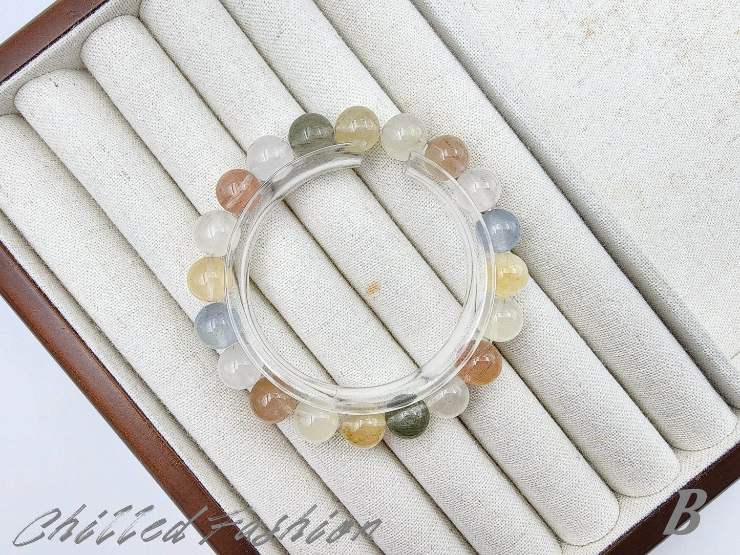 [Bracelet] 9mm Multi Color Rabbit Hair Quartz Bracelet