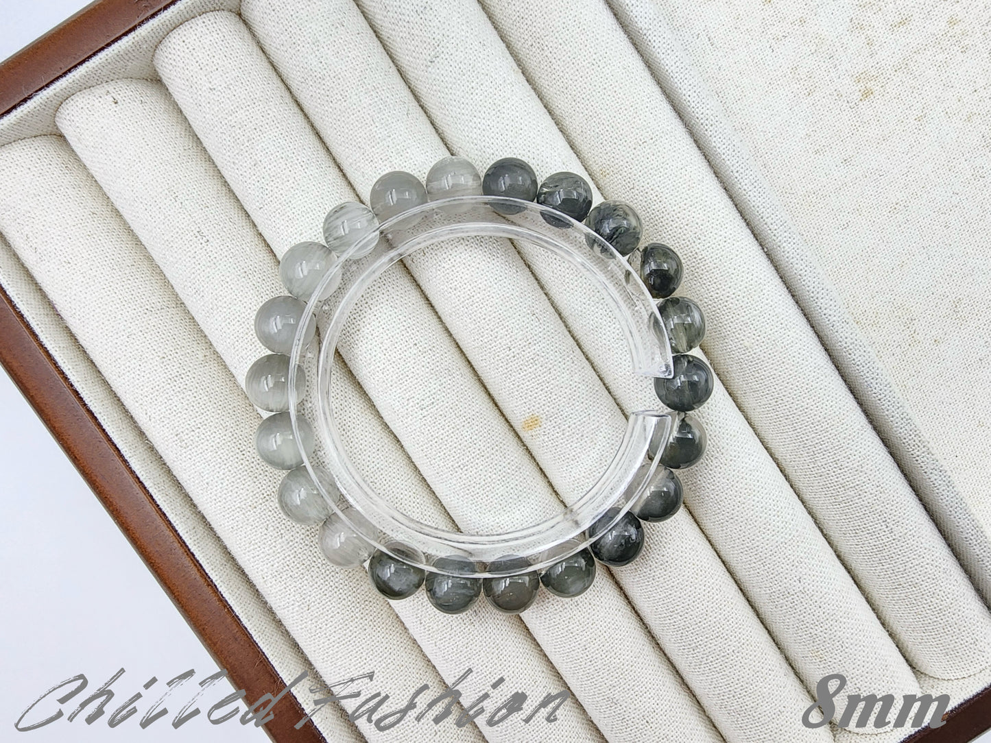 [Bracelet] Ombre Grey Rabbit Hair Quartz Bracelet