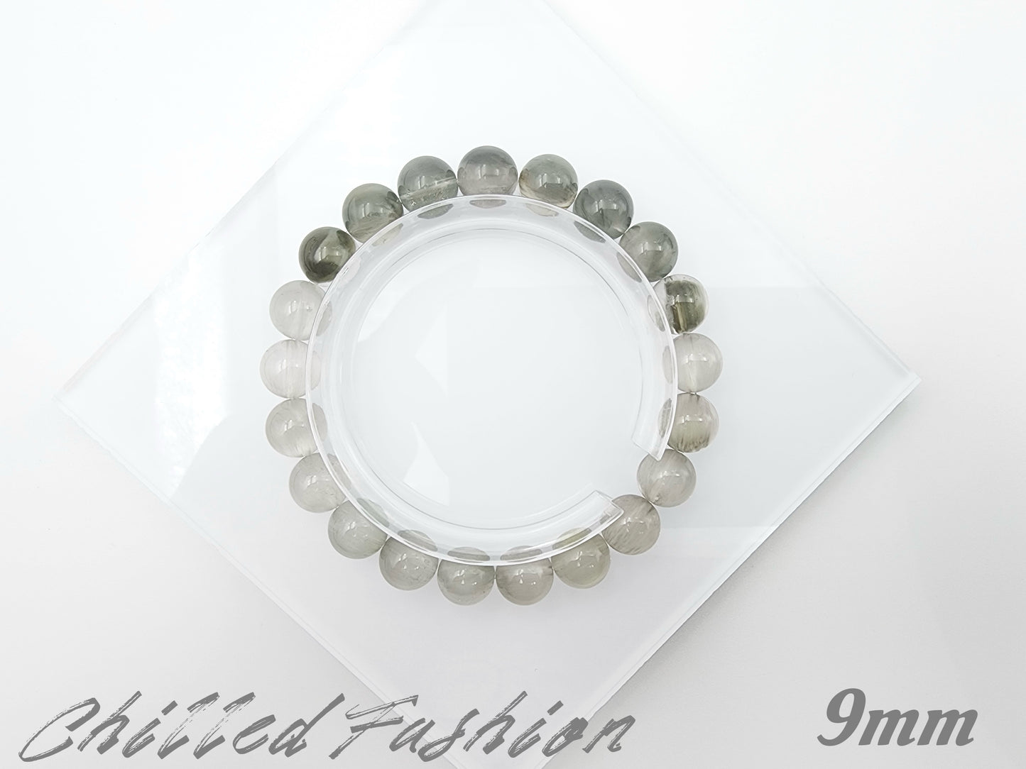 [Bracelet] Ombre Grey Rabbit Hair Quartz Bracelet