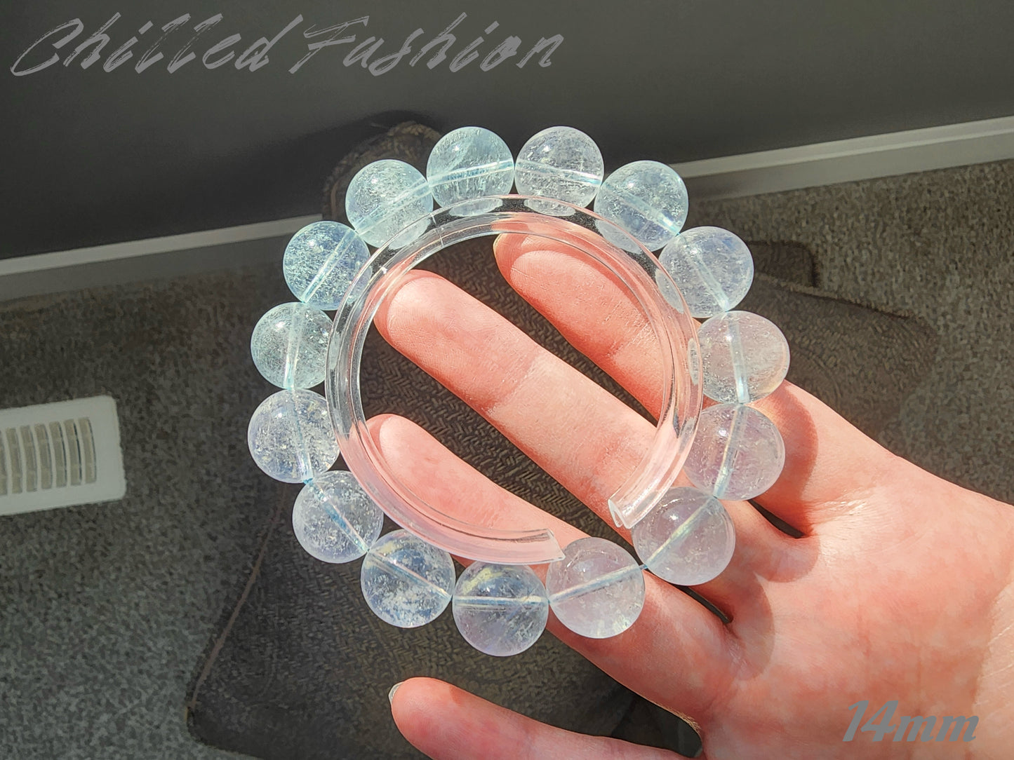 [Bracelet] Handmade Light Blue Aquamarine Crackle 海蓝宝碎碎冰 Bracelet