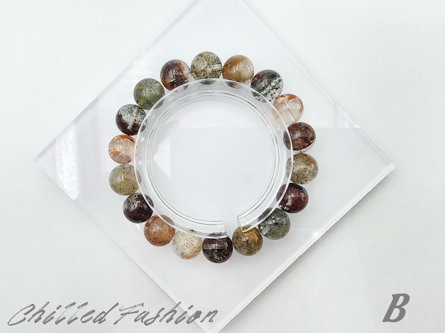 [Bracelet] 11mm Multi-Colored Phantom Quartz Bracelet