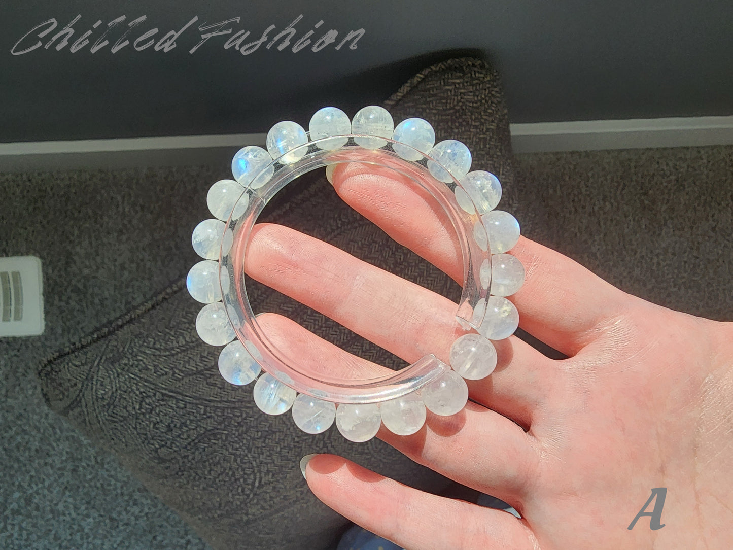 [Bracelet] 9mm Blue Moonstone Bracelet