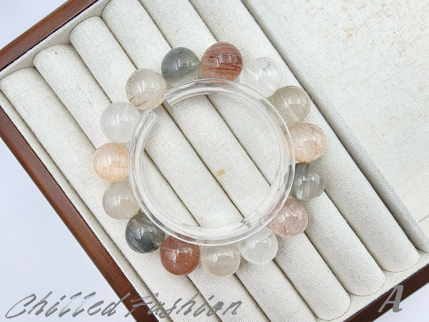 [Bracelet] 15mm Multicolor Rabbit Hair Quartz Bracelet