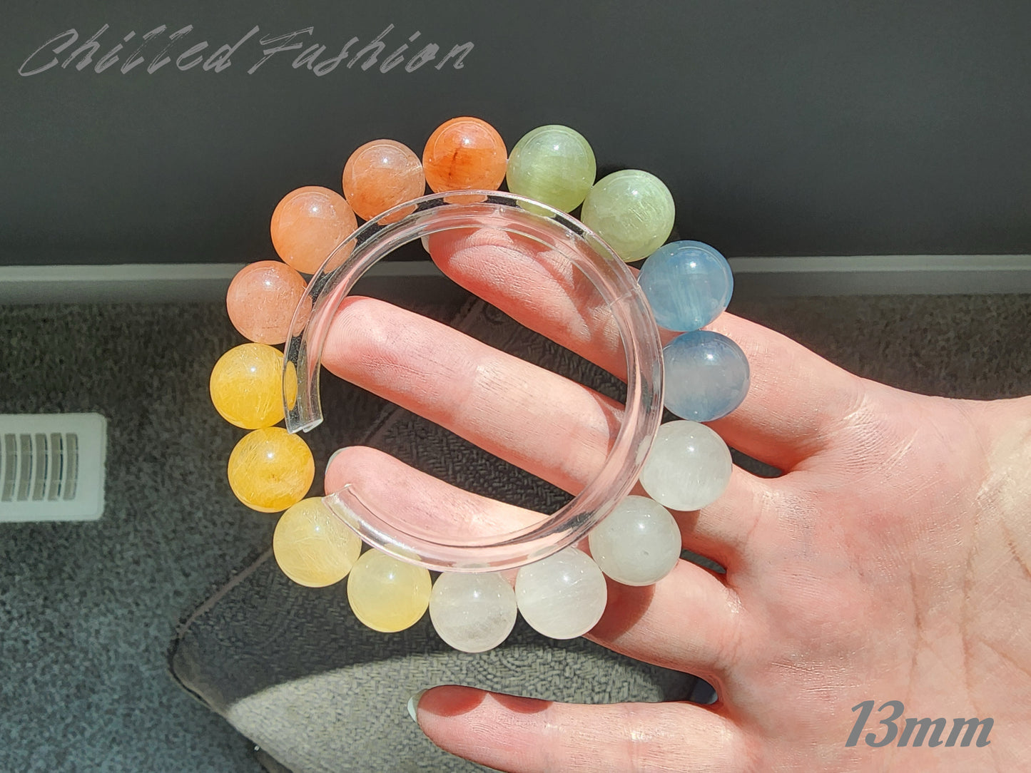 [Bracelet] Rainbow Rabbit Hair Quartz Bracelet
